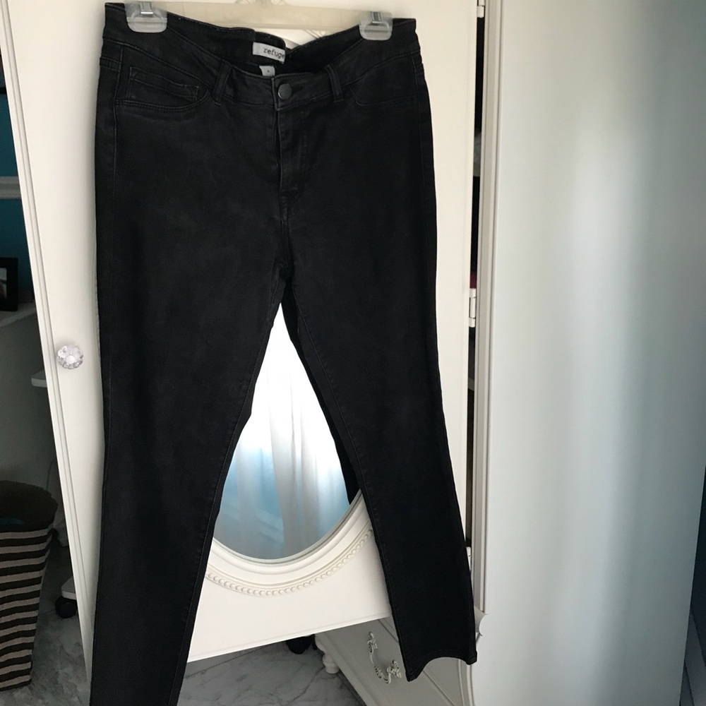 Black Jeans